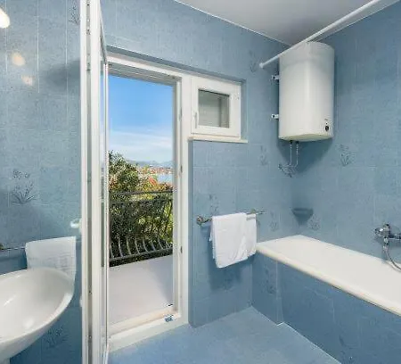 Irena - Longevity Retreat Apartamento Trogir