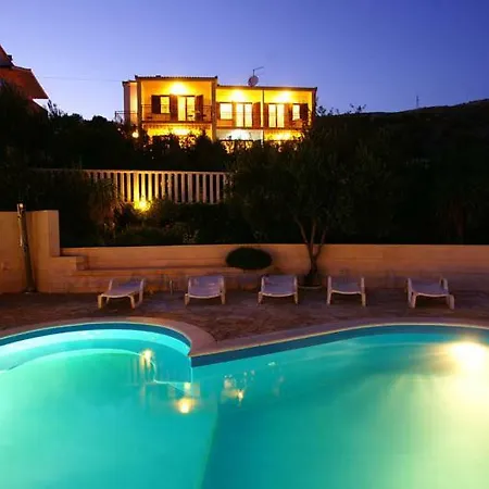 Irena Apartman Trogir