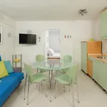 Irena - Longevity Retreat Apartment