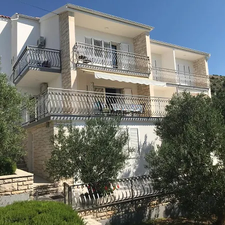 Apartamento Irena - Longevity Retreat Trogir