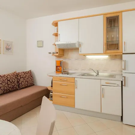 Apartman Irena