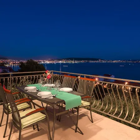 Irena Apartment *