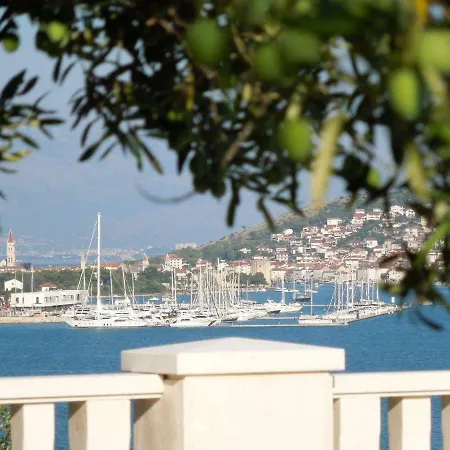 Irena - Longevity Retreat Apartamento *