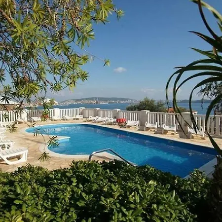 Apartment Irena