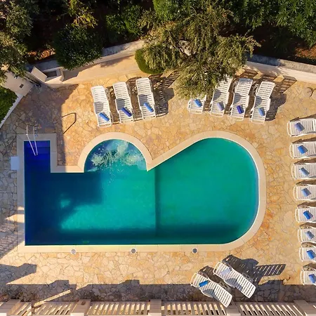 Irena - Longevity Retreat Apartamento
