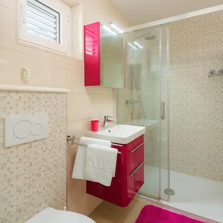 Apartamento Irena - Longevity Retreat Trogir