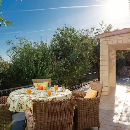 Irena - Longevity Retreat Apartamento *