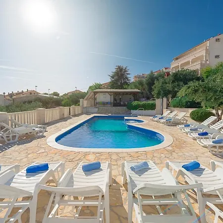 Irena - Longevity Retreat Apartamento