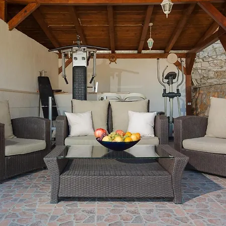 Apartamento Irena - Longevity Retreat Trogir