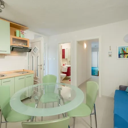 Apartamento Irena - Longevity Retreat Trogir