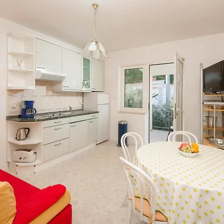 Irena - Longevity Retreat Apartamento Trogir