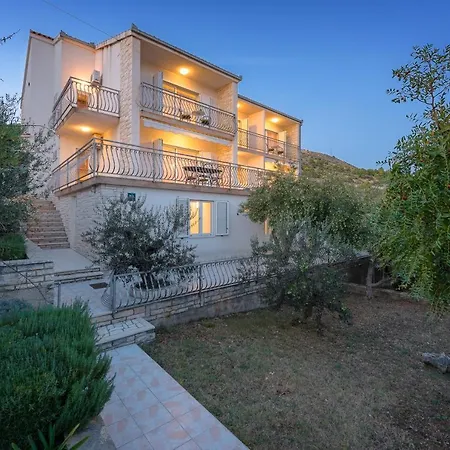 Irena - Longevity Retreat * Trogir