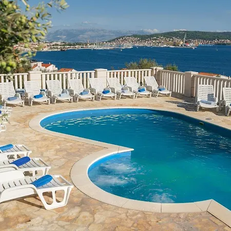 Irena - Longevity Retreat *