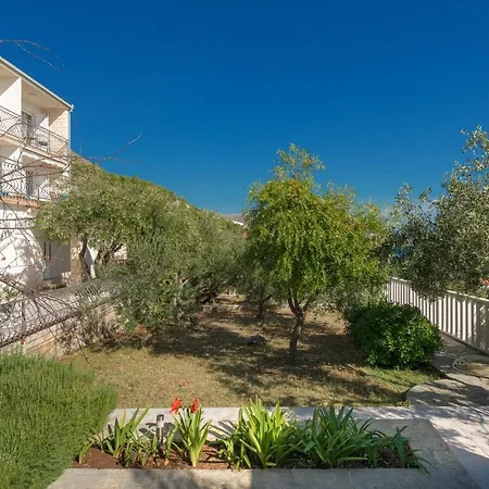 Appartamento Irena *